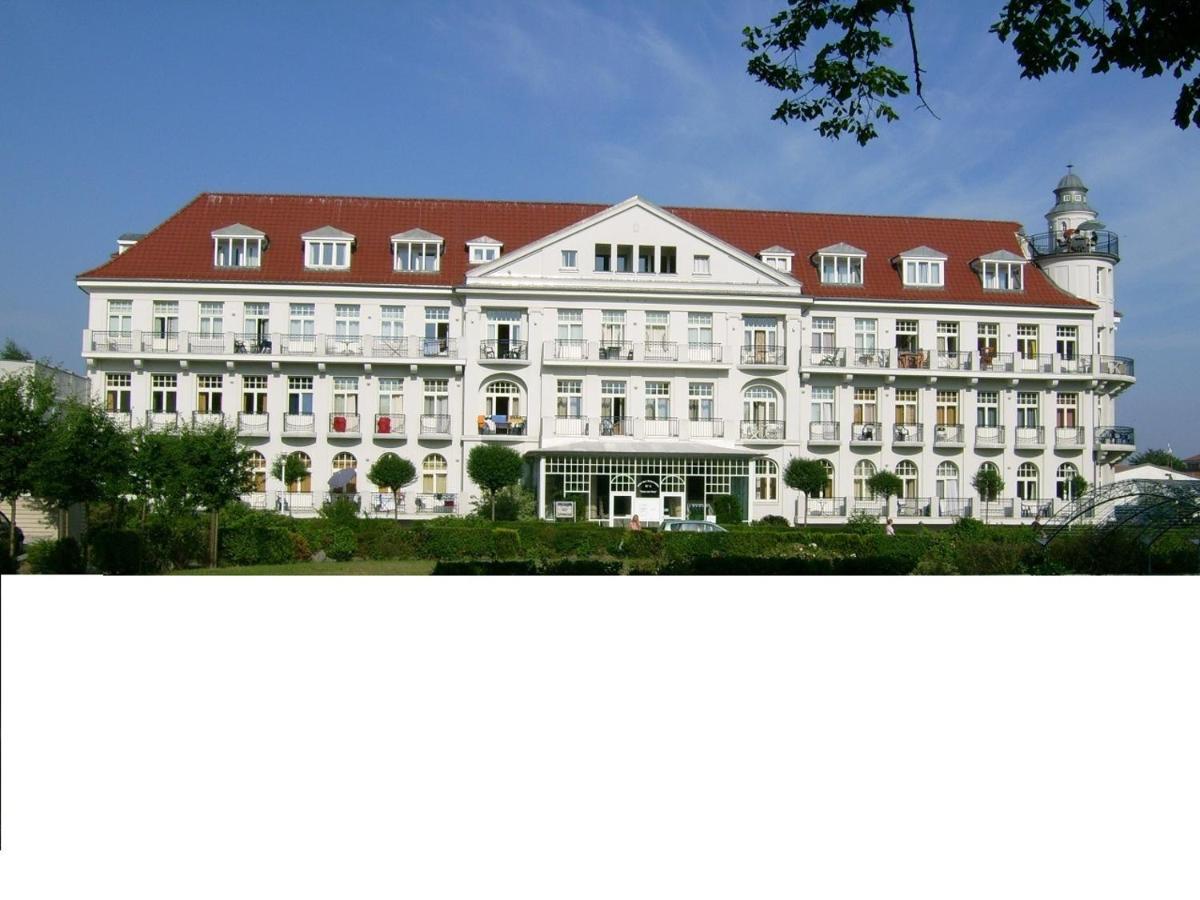 Ferienwohnungen Am Rosenhof Kuehlungsborn Exterior photo