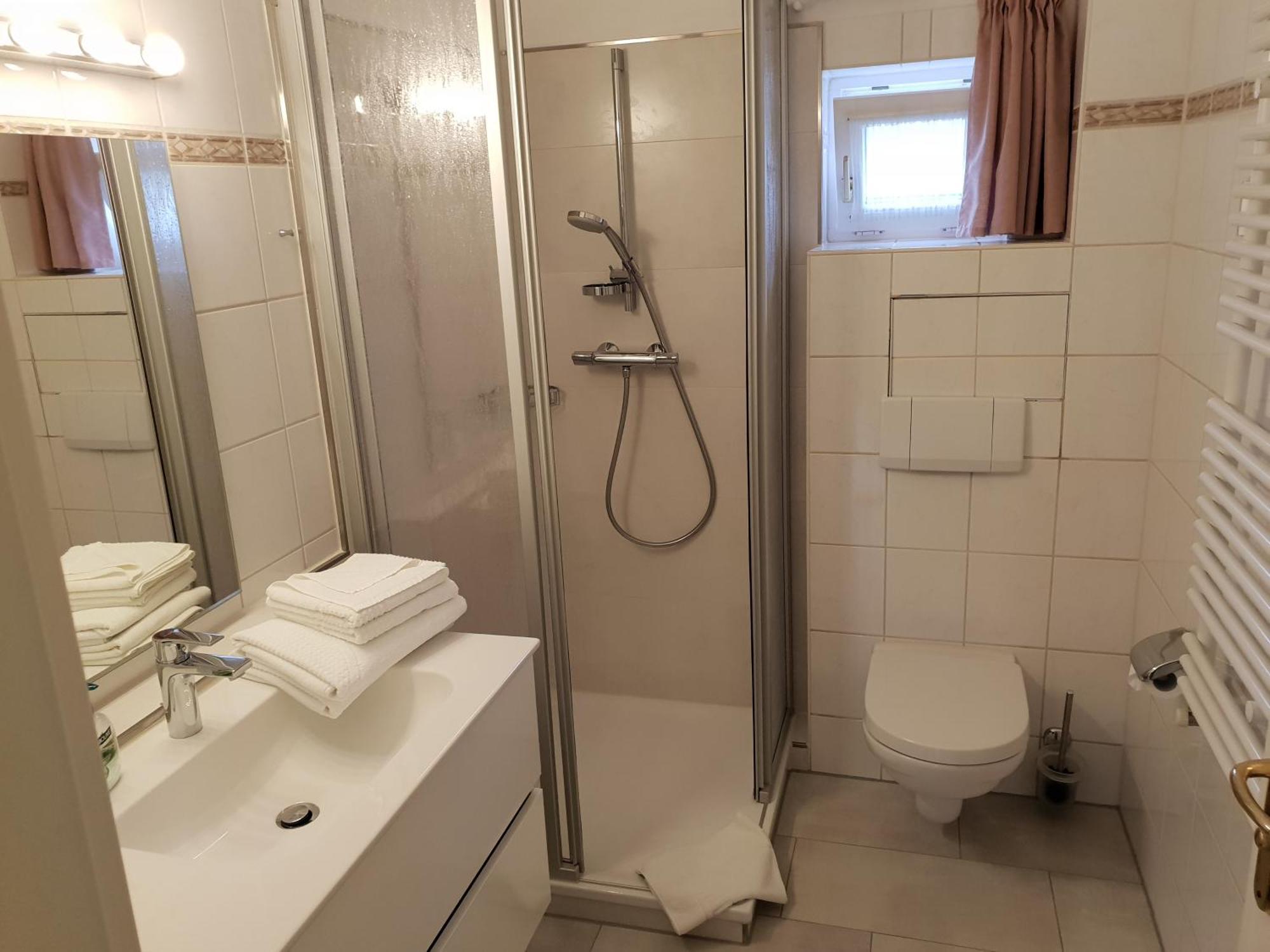 Ferienwohnungen Am Rosenhof Kuehlungsborn Room photo